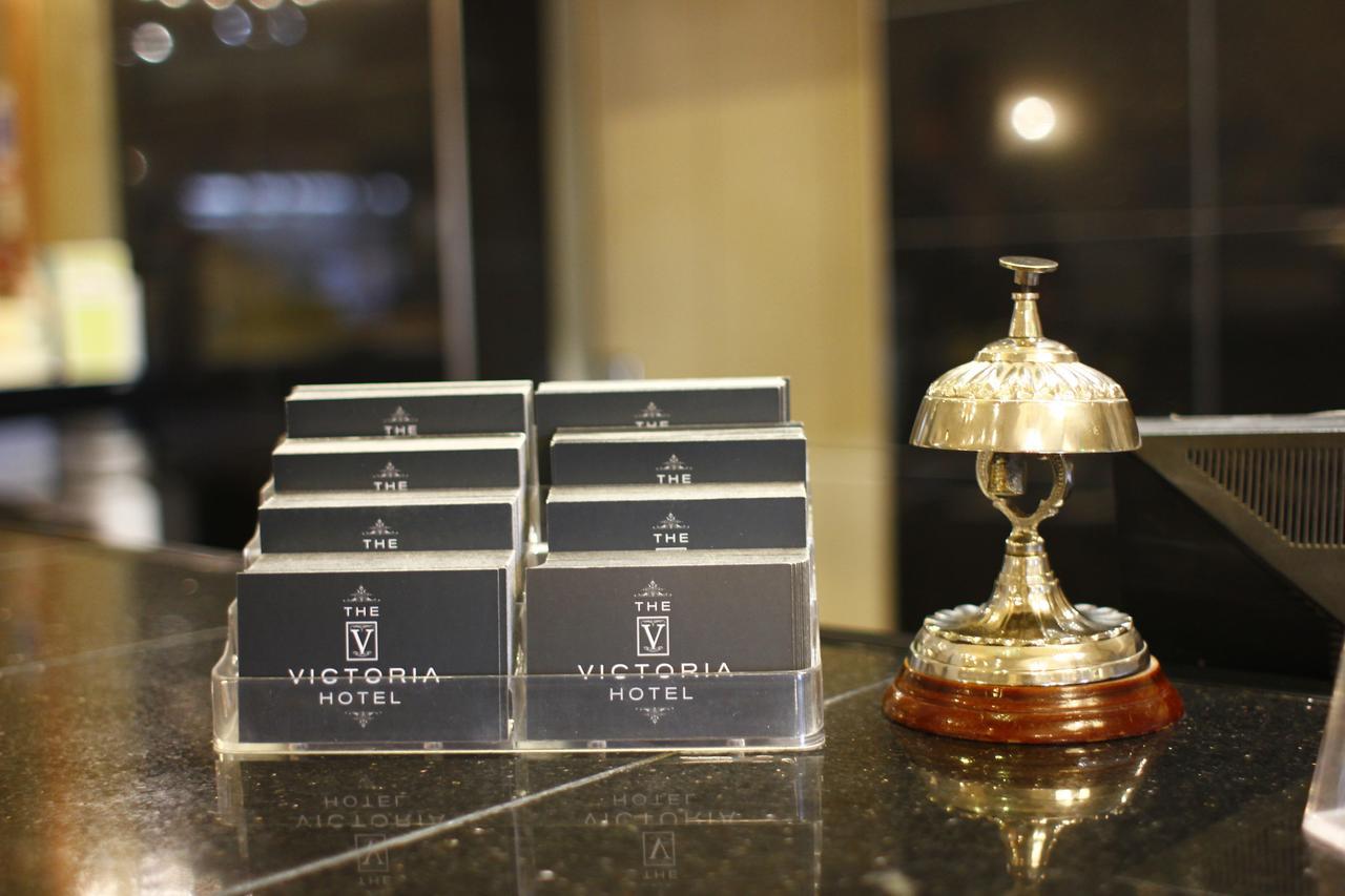 The Victoria Hotel Manchester By Compass Hospitality Олдъм Екстериор снимка